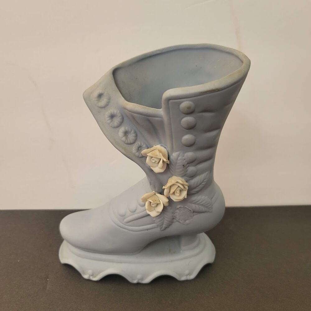 Vintage Concepts Intl Light Blue Porcelain Capodimonte Boot Shoe Vase 7" Tall